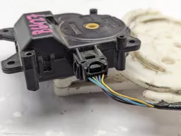 9b47a452-f5ce-48cb-a0e2-1ec41114f0f8.jpeg?