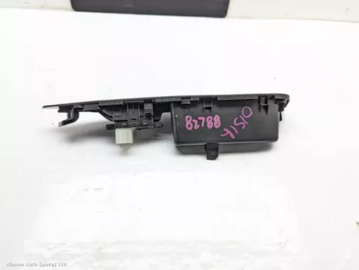5ac5a1d9-7ebe-43ba-ade5-80acfbf776de.jpeg?
