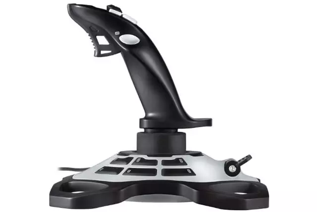 10 Accessories That Will Improve Your Flight Sim Experience