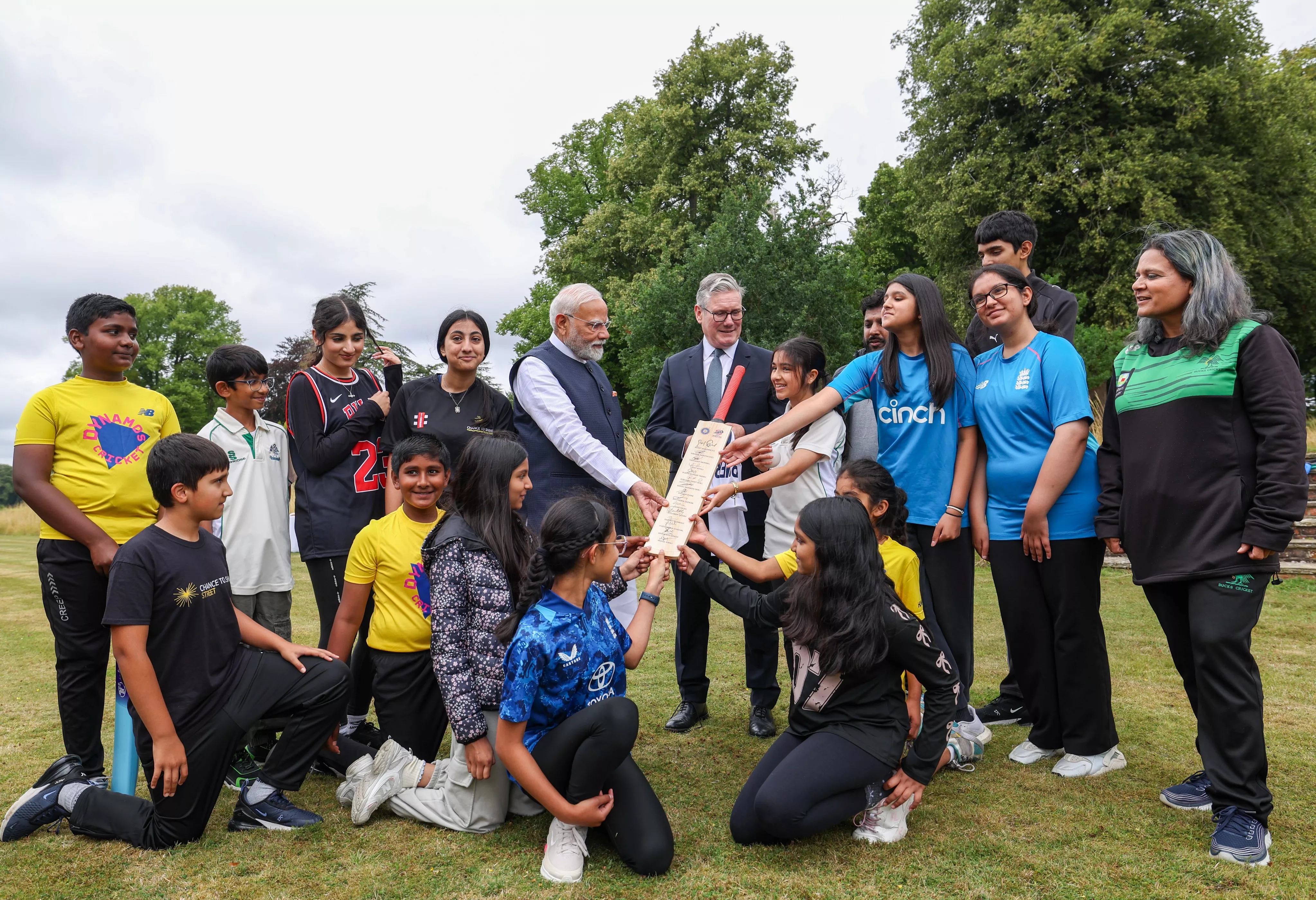 Bucks Cricket Auction - Signed Cricket Bat