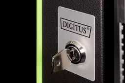 L9pgx52akUql3APWCrsgsw.c-r.jpg?