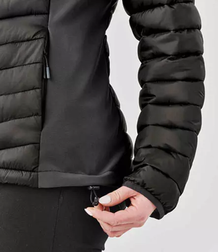 PDX1W%20BK_GR%20MODEL%204.jpg?