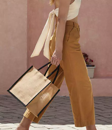 W473%20NT_BK%20MODEL%201.jpg?