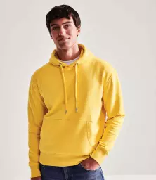 AM01%20YEL%20MODEL%201%20HERO.jpg?