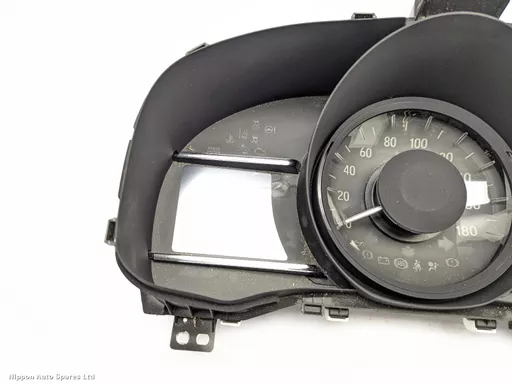 9678db83-9d8b-4351-ac81-a6bf7bf7b04b.jpeg?