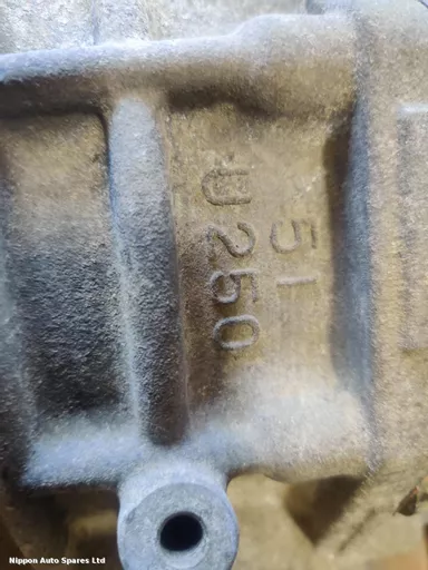 e5f781a5-3cf5-418f-8534-03d0068bf33f.jpeg?
