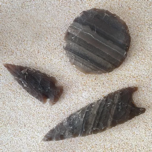 Flints x 3.jpg