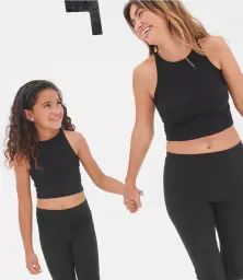 SM106%20BLK%20MODEL%203.jpg?
