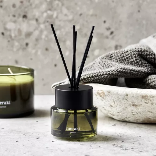 Diffuser, Oud leaf
