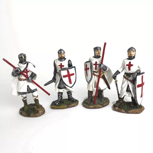 Set of 4 Knights