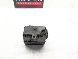 499ab130-4516-4d00-83ab-cfbce1dee3c5.jpeg?