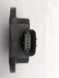 05dab3aa-9f59-4d44-a5d1-2ac7cf894bdb.jpeg?