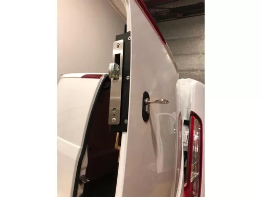 1610375257-17697800.jpg?