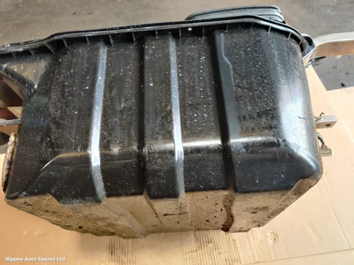 b9dca447-d7de-4ddc-ae87-75a47a537d2d.jpeg?