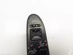 3248d9e3-45b4-40a3-a6cf-43e8cb6eeb23.jpeg?