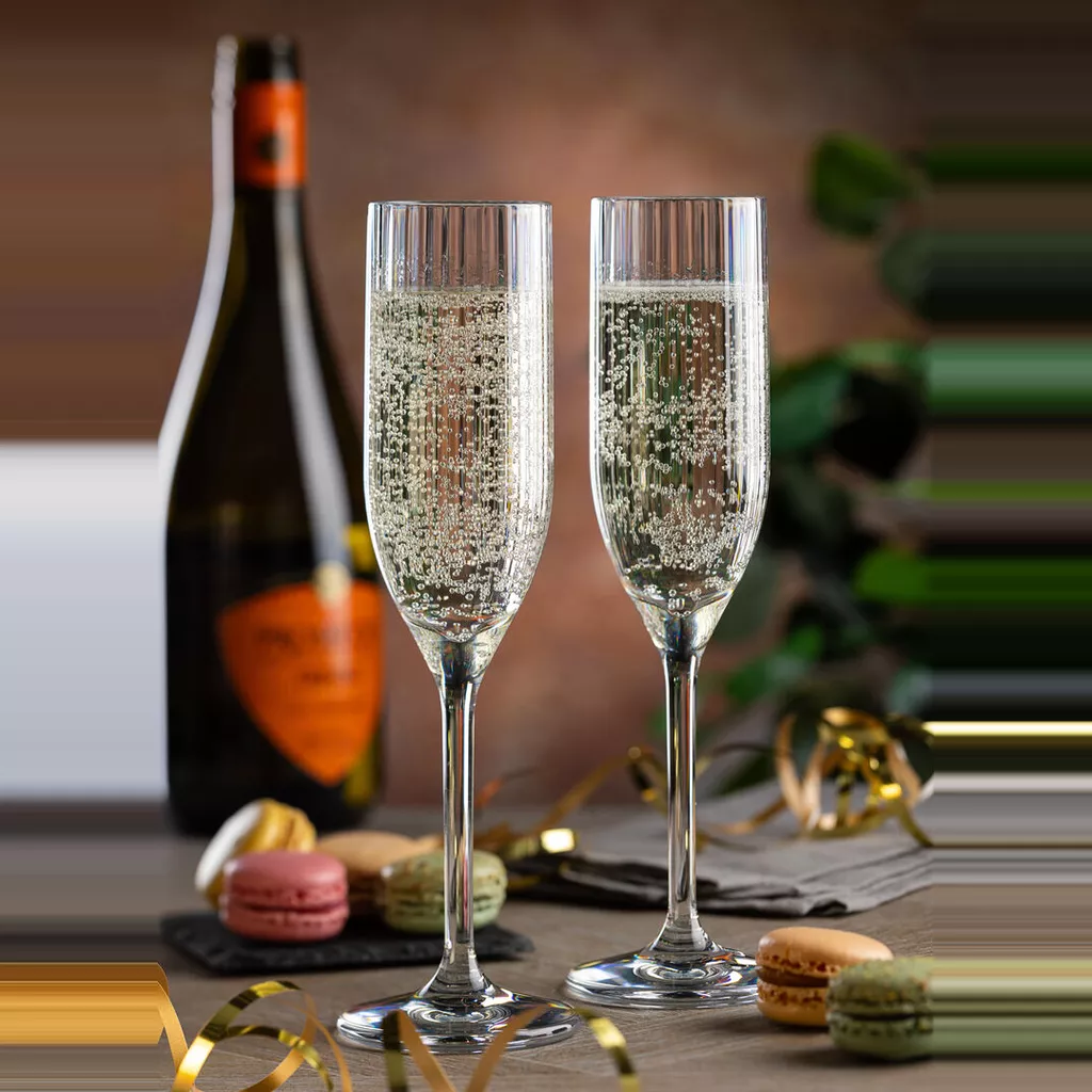 CHAMPAGNE
