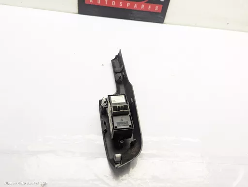 5792d13c-2d5e-48d2-9cb1-4b93ff914edb.jpeg?