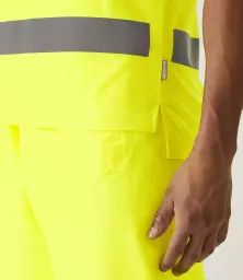 RG555%20YEL%20MODEL%204.jpg?