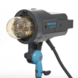 U-2046-PULSO-G 1.jpg