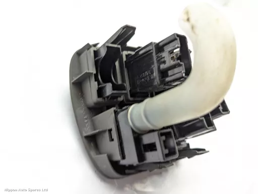 8915c1b4-5dde-4084-8e8c-458e3a9e996e.jpeg?