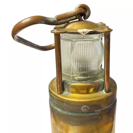 Brass Miners Lamp Oldham 4090 1.jpg