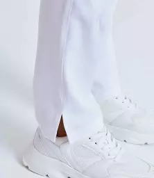 NN600%20VWT%20MODEL%204.jpg?