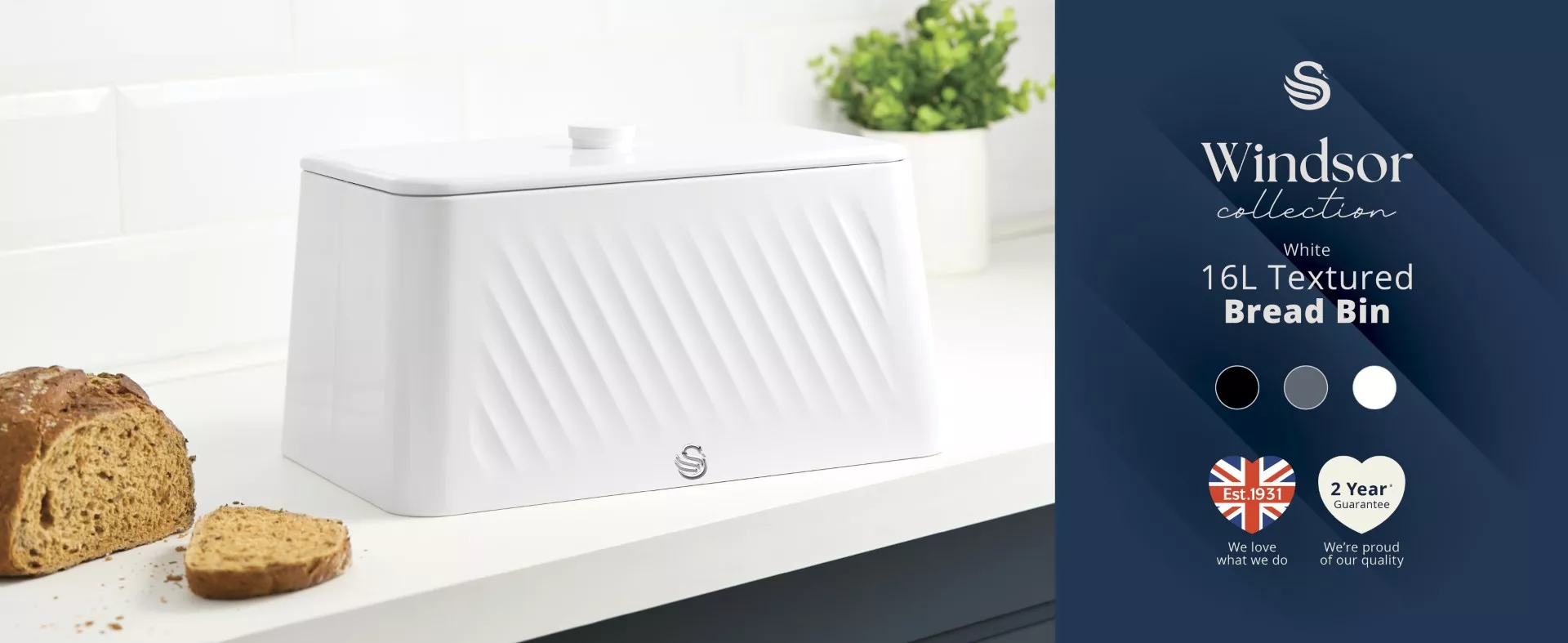 Swan Windsor_A+ Black Kettle_SWKA18539WHT.jpg