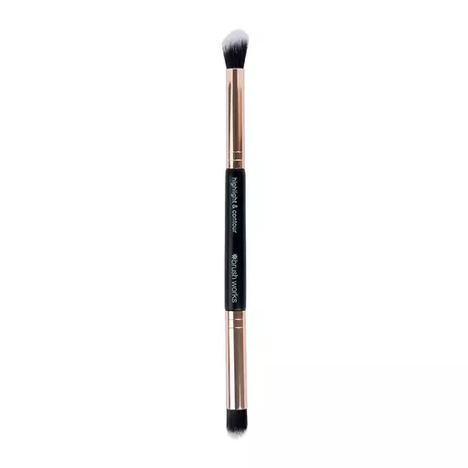Brushworks Highlight & Contour Brush