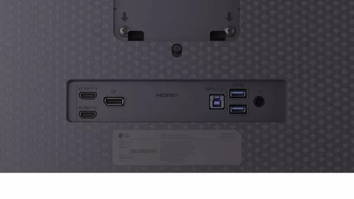 AjljpiDNDEmXOV8KCjAifw.c-r.jpg?