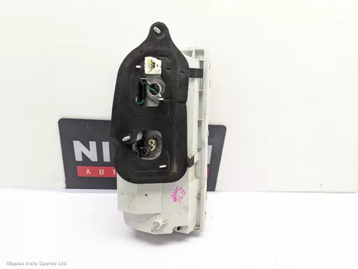 4b94c3fe-2c31-43aa-8ed3-7e52d749c8e3.jpeg?