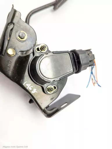 0424a37d-d8fb-427c-83bb-2871bf806ba9.jpeg?