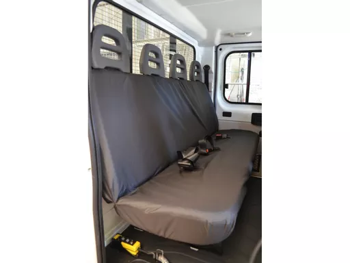 1772591351-03329900.jpg?