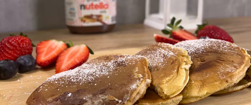 Nutella Stuffed Pancakes