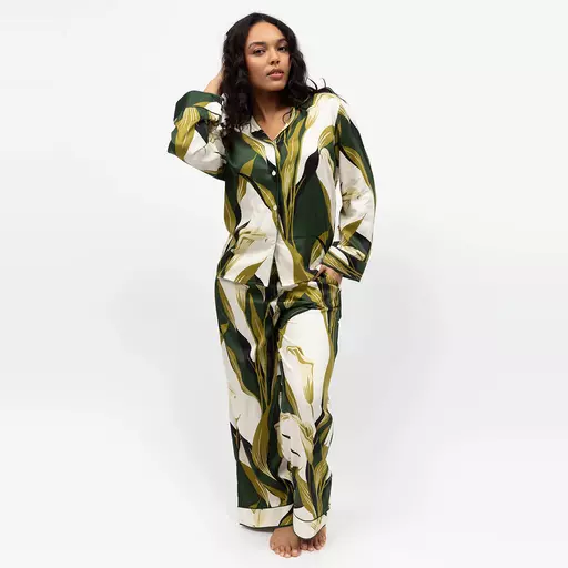 Fable and Eve PYJAMA SET  Size 18