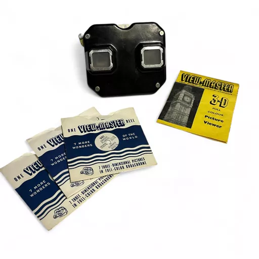 Vintage 1950s View-Master with 3 Image Reels