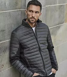 T9626%20SCG_B%20MODEL%201%20HERO.jpg?