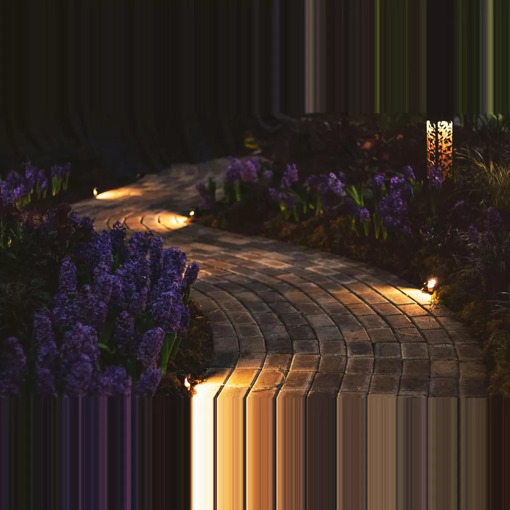 Wholesale Outdoor Lights: Questions To Ask Before Finalising Your Supplier 