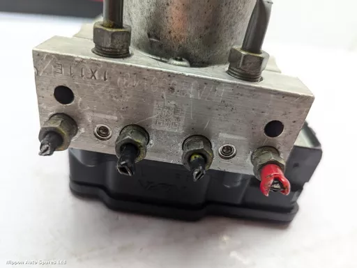 e712cc94-3e9b-4303-bab1-7607e27c7eab.jpeg?