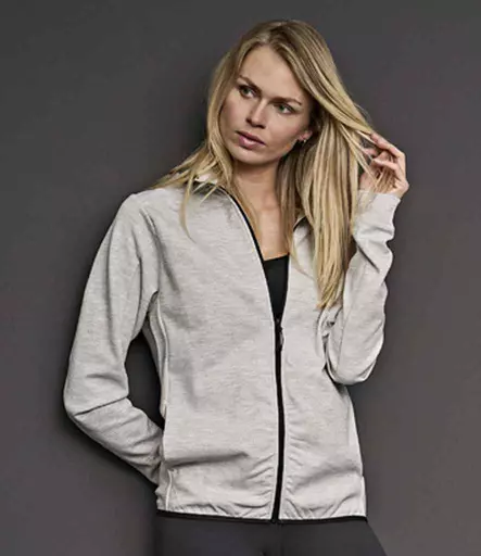 T5706%20HEA%20MODEL%201.jpg?