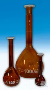 Volumetric Flask , Class A, Amber, Borosilicate Glass 3.3, PE Stopper, With Batch Certificate