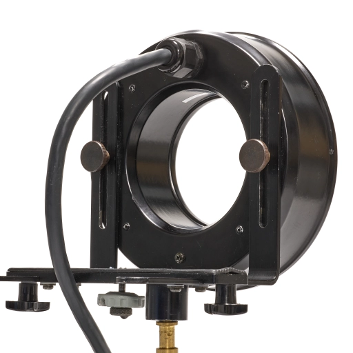 U-2044-ring flash_05.jpg