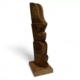 wood totem (2).jpg