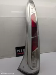 ae931563-c73b-4dff-bfcf-f6fddee1ec12.jpeg?