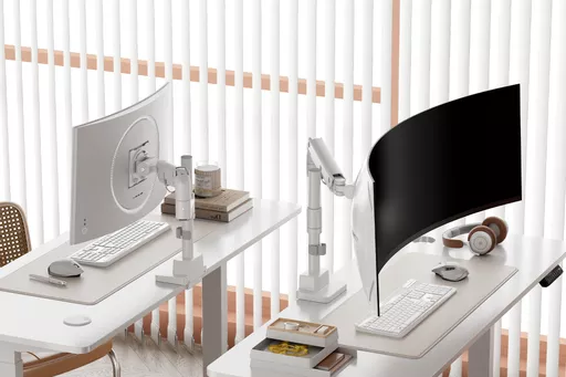 1yHRlC4F0UO1vIMyaGBzow.c-r.jpg?