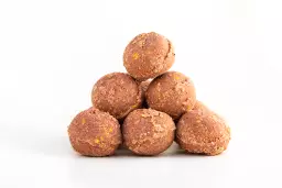 Feldy Pecker Balls Mixed Berry Flavour pack of 6