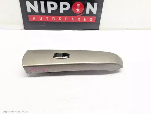 e2288aa9-a706-4ef8-a249-a0b6ec972902.jpeg?