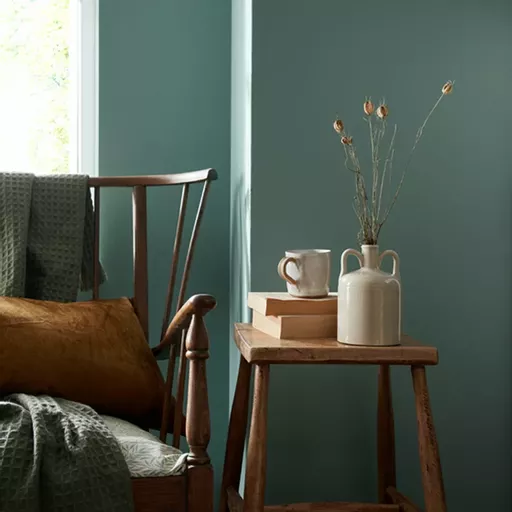 splashing living room.webp