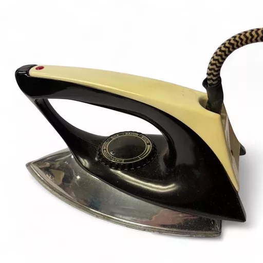 AJAX De Luxe Automatic Iron