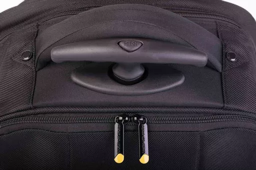 0OTOqOkEiUqXKGWJ4704vA.c-r.jpg?