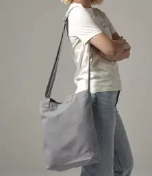 BG673%20LGR%20MODEL%202.jpg?